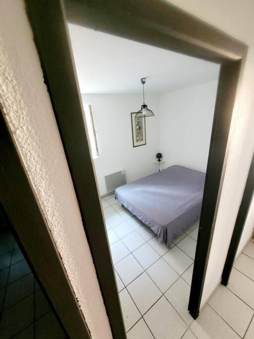 2 Centre Au Calme Appartement *